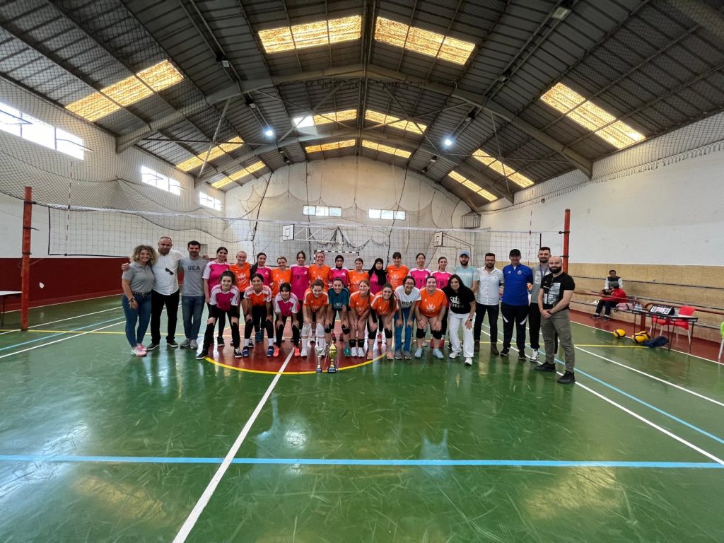 IMG Encuentro Amistoso Voleibol UAE-UCA
